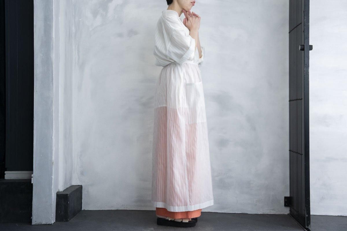 <img class='new_mark_img1' src='https://img.shop-pro.jp/img/new/icons1.gif' style='border:none;display:inline;margin:0px;padding:0px;width:auto;' />humoresque 륯 OFF WHITE