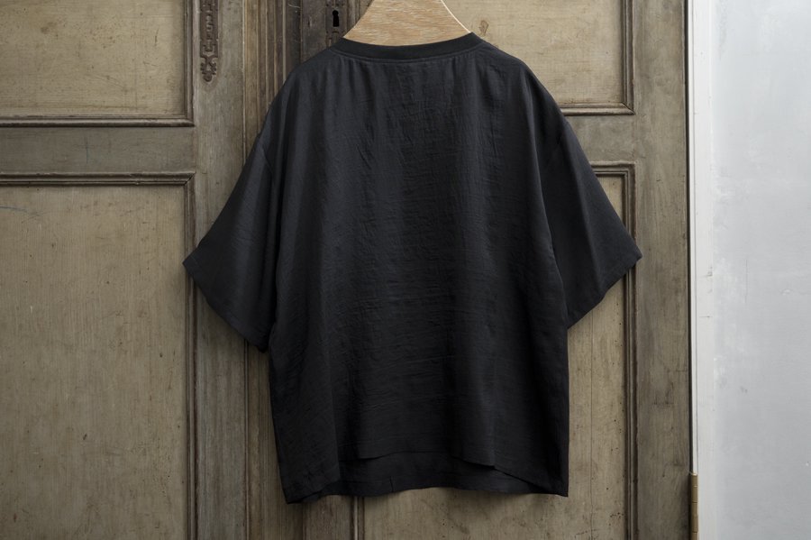 uryya SILK Tシャツ マヴーノ オンラインショップ｜Atelier el、TOWAVASE など取扱