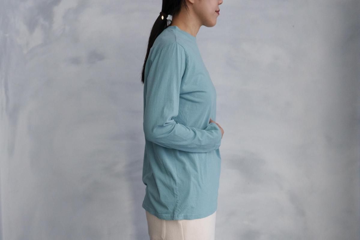 <img class='new_mark_img1' src='https://img.shop-pro.jp/img/new/icons1.gif' style='border:none;display:inline;margin:0px;padding:0px;width:auto;' />Ohh! Light Weight Basic L/S Crew BLUE GREY