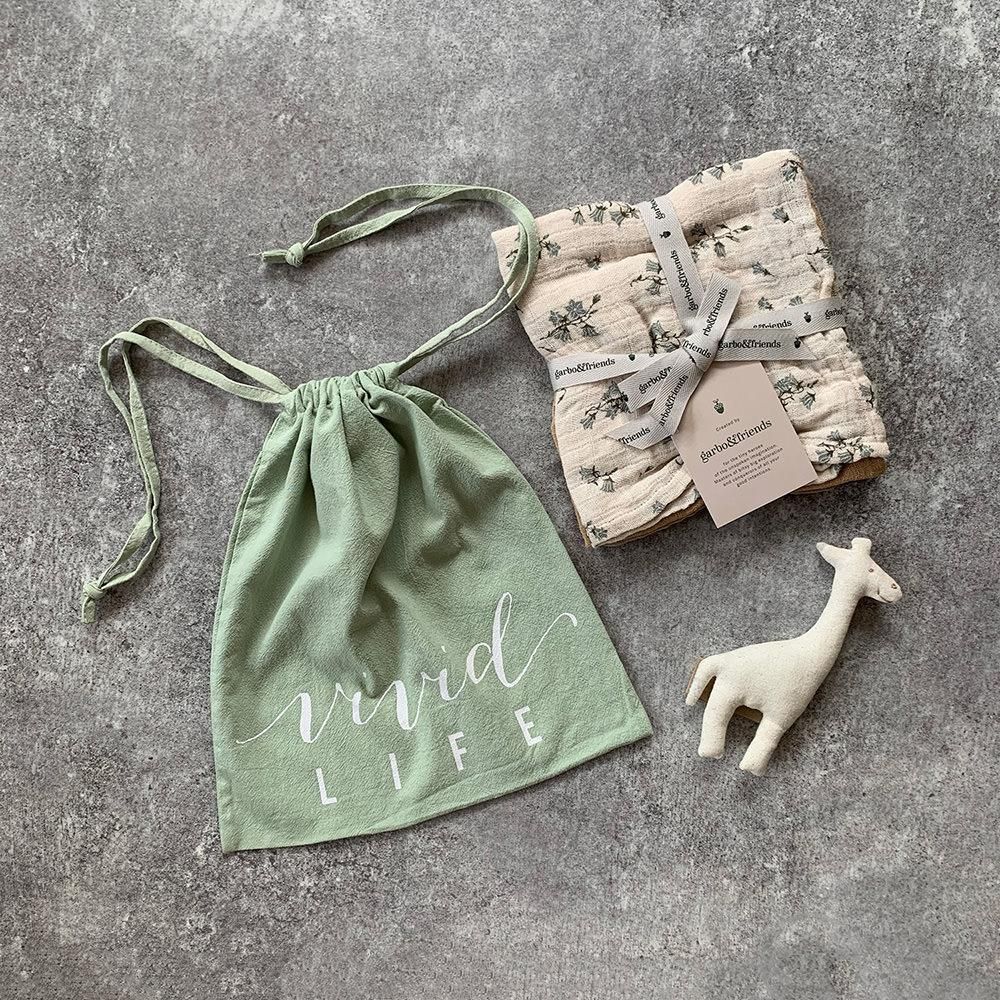 Drawstring Cotton Bag ラッピング用巾着袋 インポート 輸入 ベビー服 子供服 出産祝い 通販 Vivid Life Drawstring Cotton Bag ラッピング用巾着袋 インポート 輸入 ベビー服 子供服 出産祝い 通販 Vivid Life