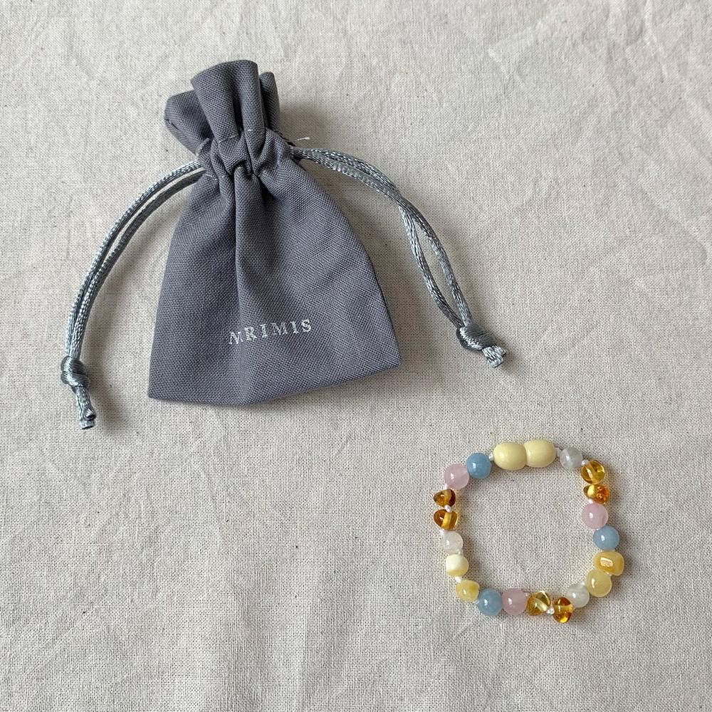 Nirrimis Kids Bracelet Lily ニリミス キッズアンバーブレスレット リリー インポート 輸入 ベビー服 子供服 出産祝い 通販 Vivid Life Nirrimis Kids Bracelet Lily ニリミス キッズアンバーブレスレット リリー インポート 輸入 ベビー服 子供服 出産祝い 通販 Vivid Life