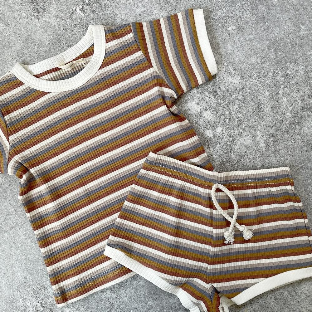 Quincy Mae ribbed shortie set multi-stripe クインシー メイ リブ半袖Tシャツ+ショートパンツセット（マルチストライプ）