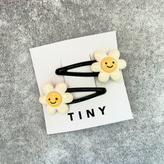 tinycottons FLOWERS HAIR CLIPS SET light cream タイニーコットンズ フラワー ヘアクリップセット（ライトクリーム）