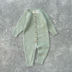 【SALE20%OFF】Wilson and Frenchy Knitted Button Growsuit Sage ウィルソン アンド フレンチー ニットボタングロウスーツ（セージ）