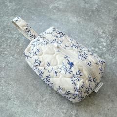 Garbo&Friends Jardim Satin Quilted Toiletry Bag Small ガルボアンドフレンズ トイレタリーバッグ Sサイズ（ジャルディム）