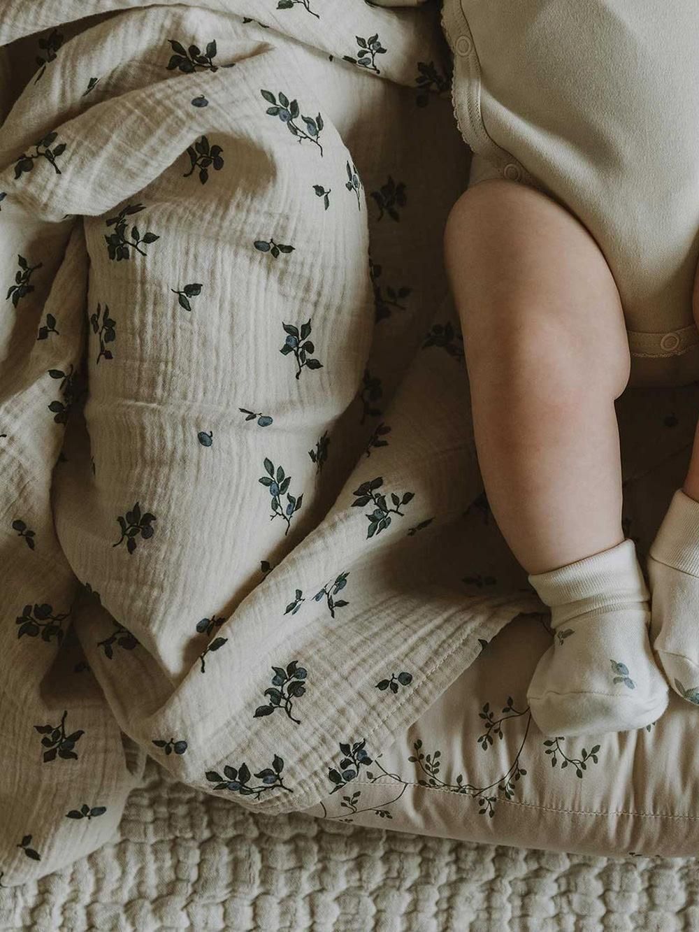 garbo&friends おくるみ ハンドタオルセットブラックベリー