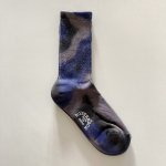 <img class='new_mark_img1' src='https://img.shop-pro.jp/img/new/icons14.gif' style='border:none;display:inline;margin:0px;padding:0px;width:auto;' />ROSTER SOX TIE DYE SOCKS BLACK（MENS&WOMENS）
