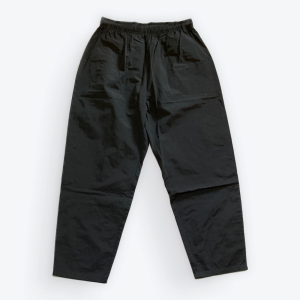 <img class='new_mark_img1' src='https://img.shop-pro.jp/img/new/icons14.gif' style='border:none;display:inline;margin:0px;padding:0px;width:auto;' />VOIRY STORE SECOND PANTS BLACK