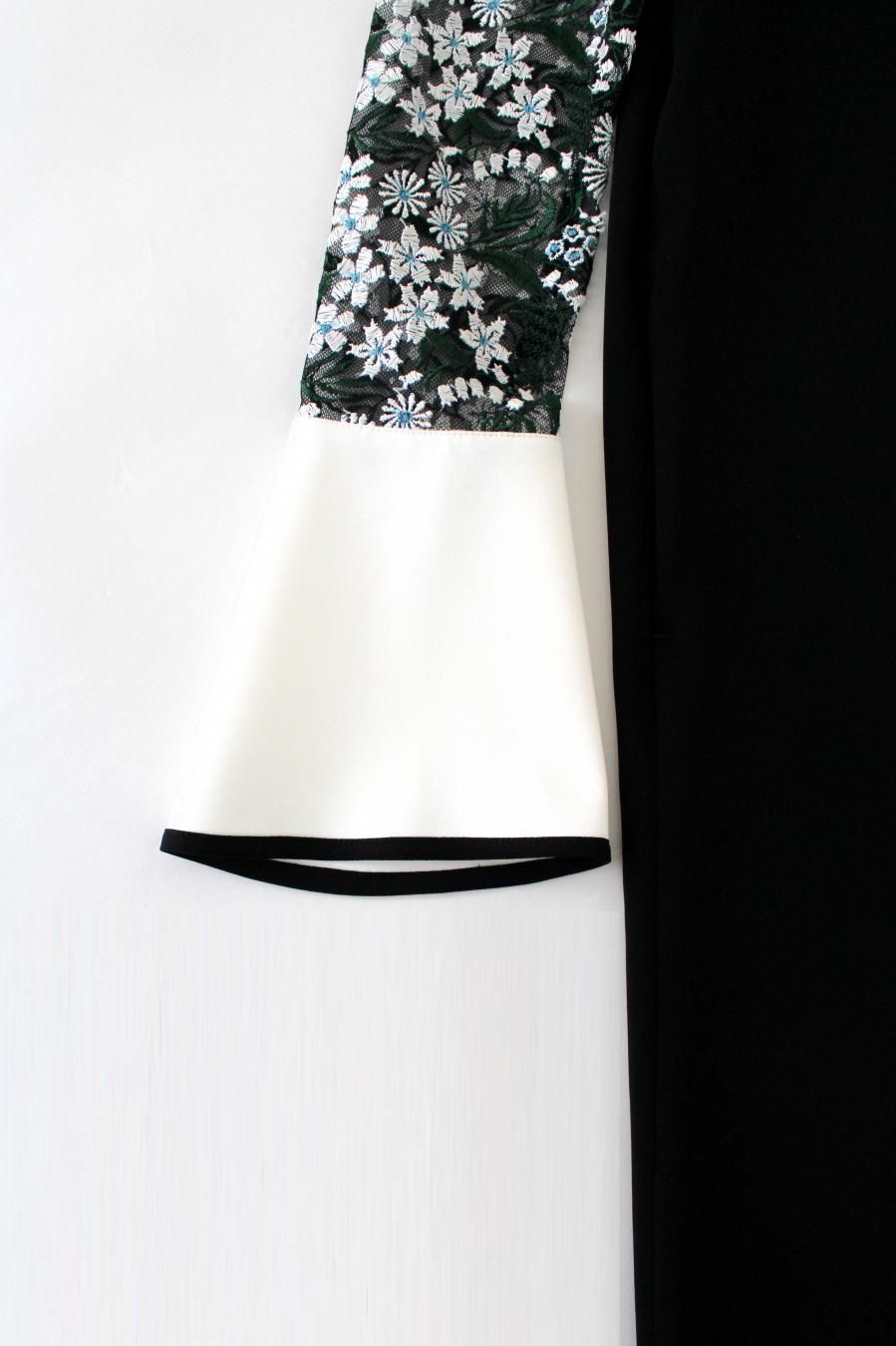Mame Kurogouchi（マメ クロゴウチ）Floral Lace-Sleeve Classic