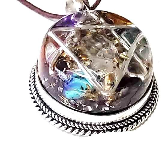 ペンダントmini チャクラスター - 開運風水グッズの通販｜ラブ