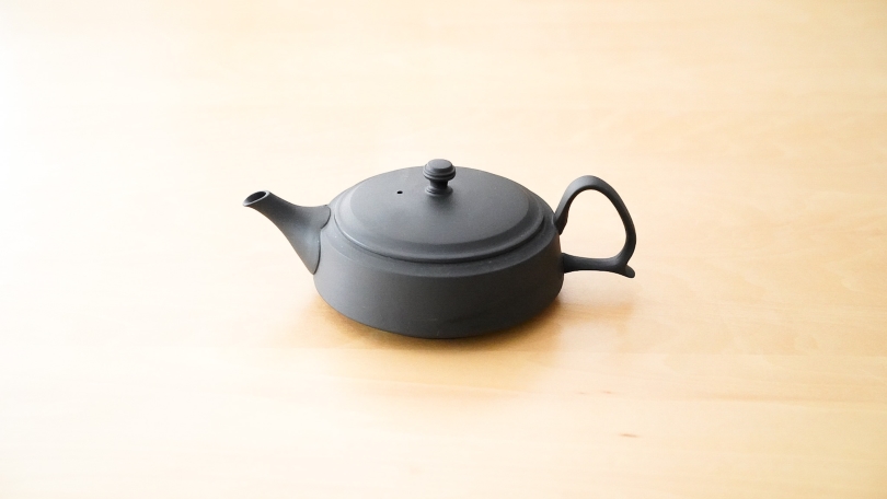 TAKASUKE 急須 kuro(黒)急須問屋磯部商店×高資陶苑|常滑焼 TAKASUKE 急須 kuro(黒)急須問屋磯部商店×高資陶苑|常滑焼
