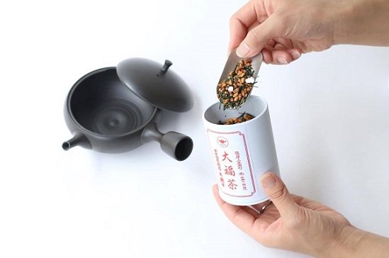 大福茶（おおふくちゃ）（玄米茶）期間限定 - 最高の日本茶体験を