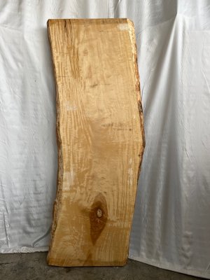 杢」が出ている一枚板、無垢板のご紹介 埼玉県 木の店木楽
