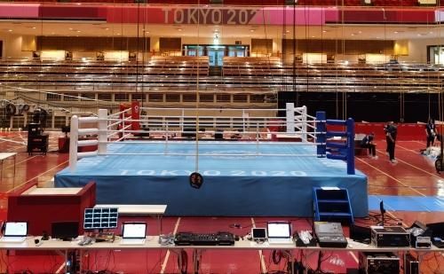 オリンピックリング リング ニッケルフリー キュービックジルコニア ティアドロップ