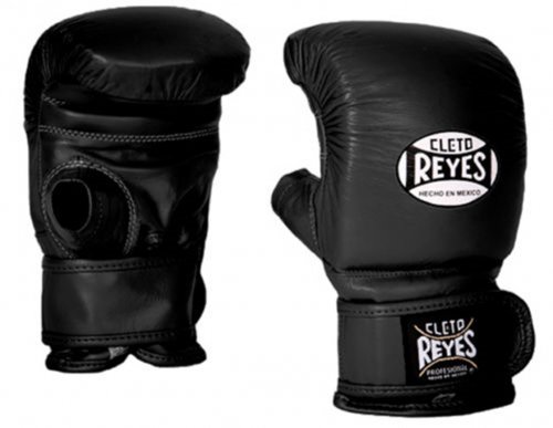 REYES(レイジェス)パンチンググローブ・マジックテープ式(ブラック) - ボクシング・格闘技用品　ボックスエリート