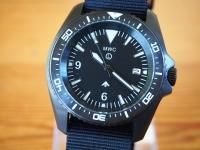 【本日最終値下げ】MWC 自動巻きダイバーズウォッチ ブラックストライプ 本日最終値下げ】MWC 自動巻きダイバーズウォッチ ブラック