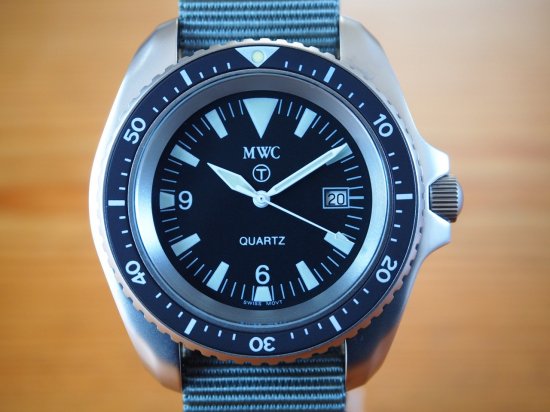 MWC時計 ヴィンテージコレクション Military Diver 300m NOS Royal