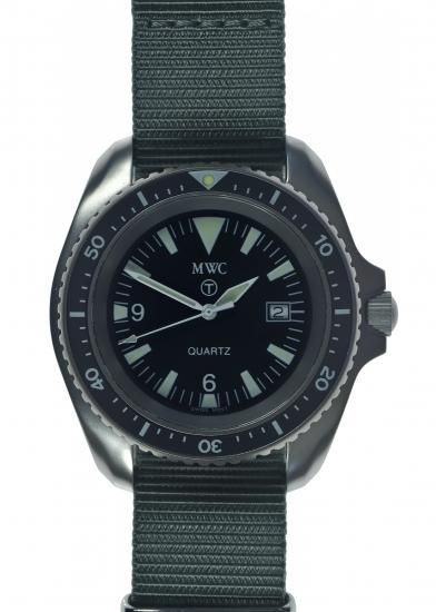 MWC時計 ヴィンテージコレクション Military Diver 300m NOS Royal Navy Vintage CWC  model-イギリス軍、アメリカ軍、ドイツ軍の時計ならMWC時計専門店