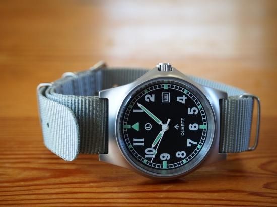 腕時計ミリタリーウォッチ イギリス軍 G10モデルブロードアロー20bar