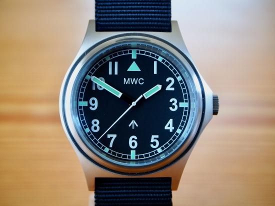 MWC時計New Model G10 ハイブリッドメカクォーツ100m/330ft 防水