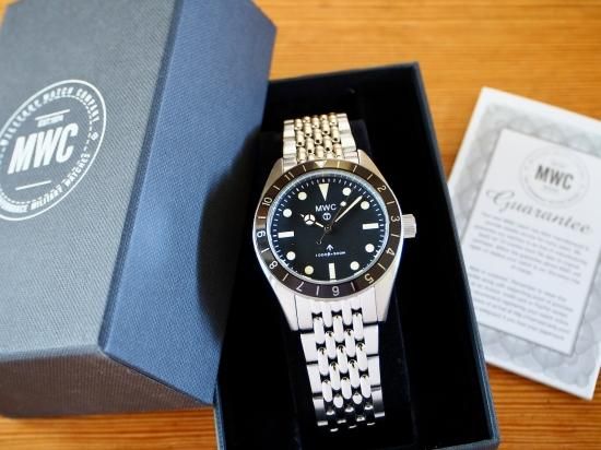ミリタリーウォッチ MWC時計 1960s 39mm ハイブリッド 300m