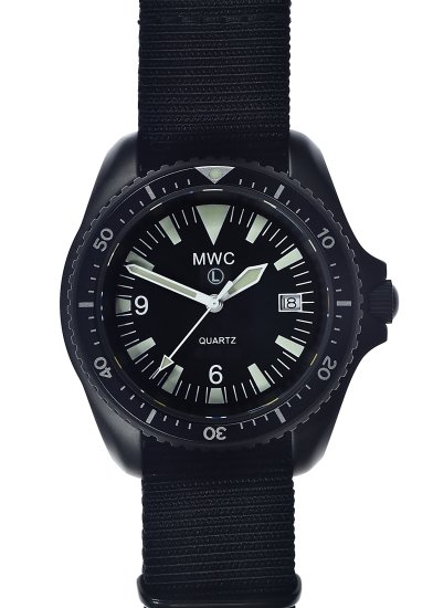 MWC ダイバーズウォッチ PVD Military Divers Watch激しい使用でも劣化しますが