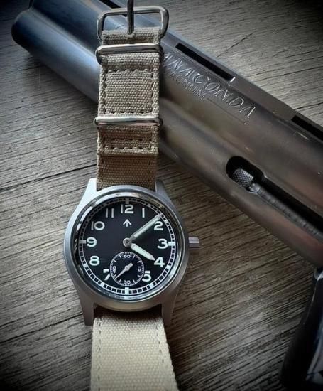 MWC時計 1940-50s Dirty Dozen W.W.W自動巻き英国陸軍MoDモデル