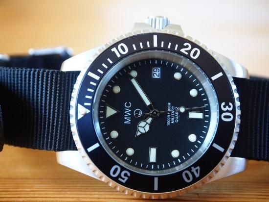 MWC時計/クォーツダイバーズ サブマリーナNATO(BLACK/GREY) MWC