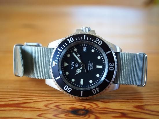 MWC時計/クォーツダイバーズ サブマリーナNATO(BLACK/GREY) MWC
