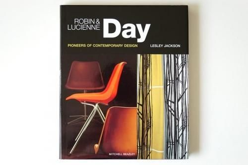 <img class='new_mark_img1' src='https://img.shop-pro.jp/img/new/icons8.gif' style='border:none;display:inline;margin:0px;padding:0px;width:auto;' />Robin & Lucienne Day<br>Pioneers of Contemporary Design