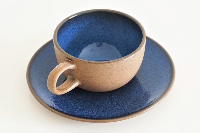 Heath Ceramics Cup & Saucer Edith Heath - album.　 ミッドセンチュリーのデザインを中心に生活が楽しくなるテーブルウェアやインテリア雑貨を扱うセレクトショップ