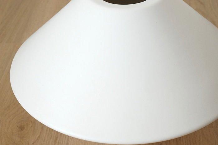 アーキテクチュアルポタリーＳ４　ミッドセンチュリーヴィンテージイームズ イームズのシェルチェアの系譜と市場価値が知りたい！ | Dig-it