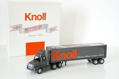 <img class='new_mark_img1' src='https://img.shop-pro.jp/img/new/icons8.gif' style='border:none;display:inline;margin:0px;padding:0px;width:auto;' />Knoll Miniature Trailer<br>Morrison 10th Anniversary
