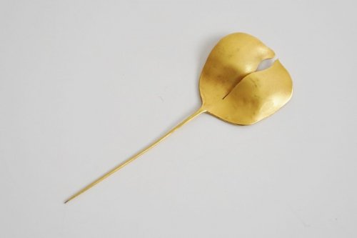 Gold Leaf Stick Pin<br>Ted Muehling