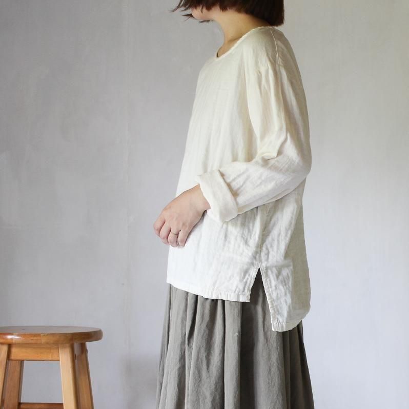  tops / 
