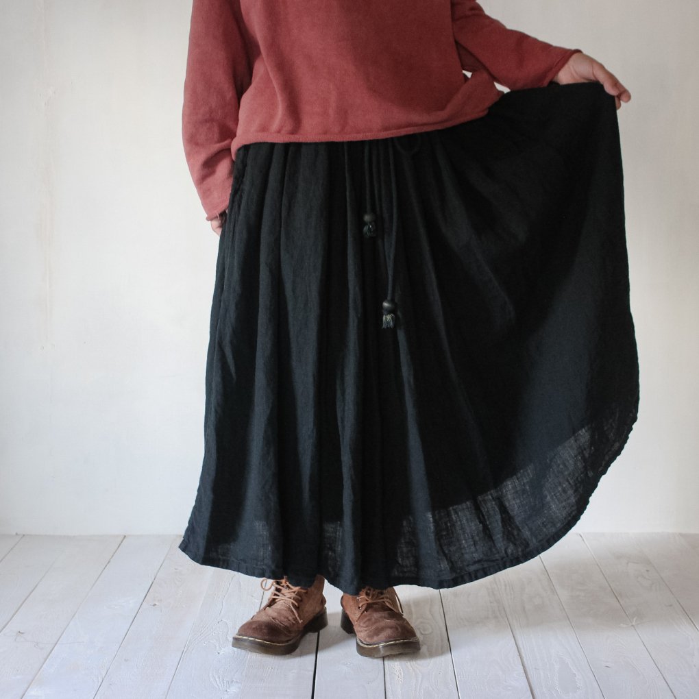 Amiri / linen gather skirt / 憲法黒