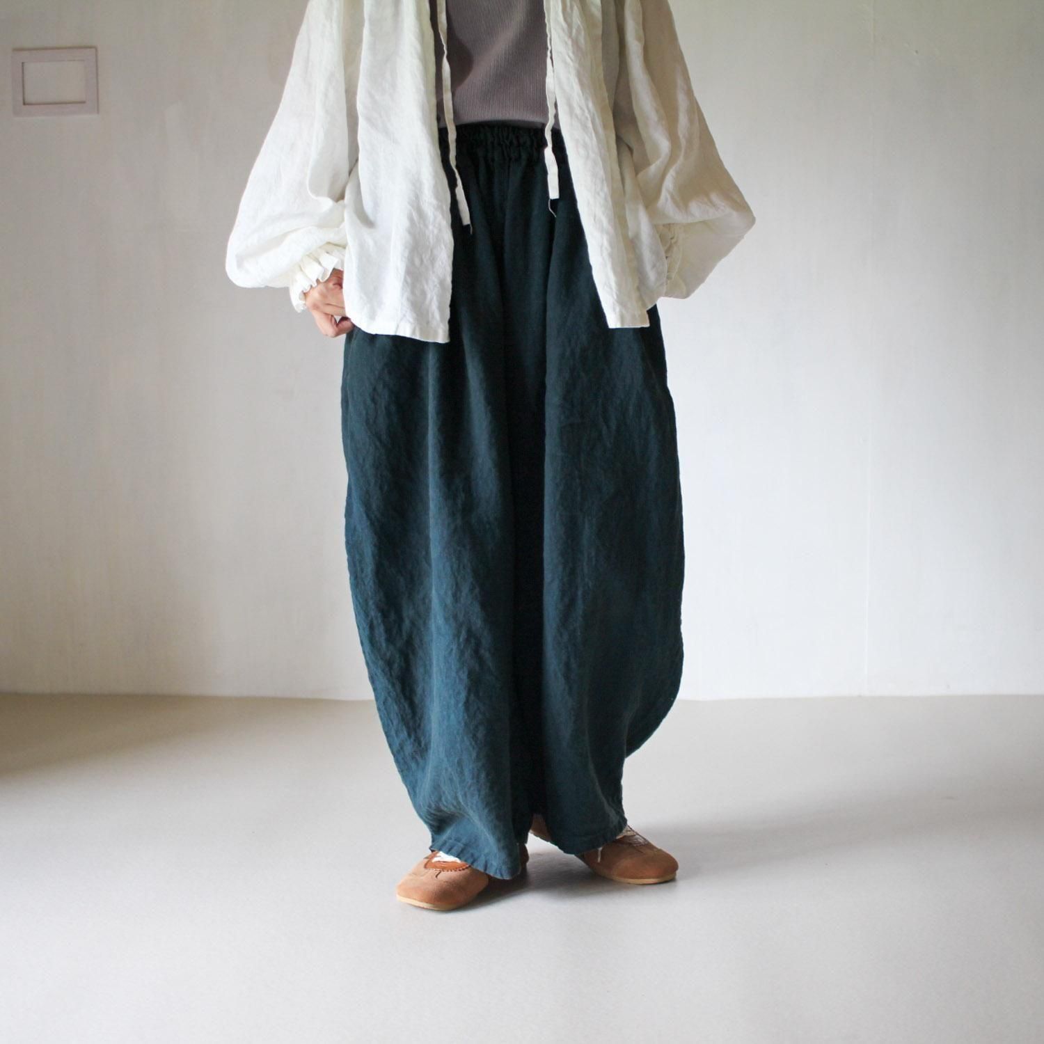 asane - linen tuck pants / ˡ