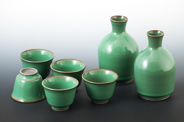 酒器揃「緑釉」 - 高級焼き物の臥牛窯（陶器・磁器）の通販サイト 