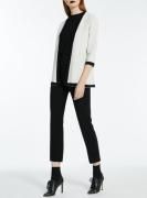 マックスマーラ MaxMara ファーストラインのブランド説明と商品紹介ページ