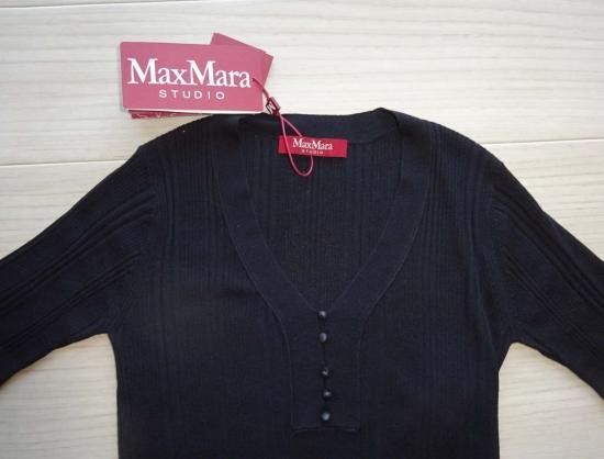 ALACRE シルクブレンド  Vネック半袖ニット 黒 MaxMara STUDIO ALACRE シルクブレンド Vネック半袖ニット 黒 MaxMara STUDIO
