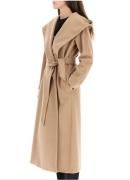 マックスマーラ MaxMara コート、ダウン、ジャケット、スーツ
