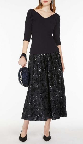 OCEANO-02 Vネック スリムフィットリブニット ライトベージュ MaxMara WEEKEND OCEANO-11 Vネック スリムフィットリブニット 濃紺/白 MaxMara