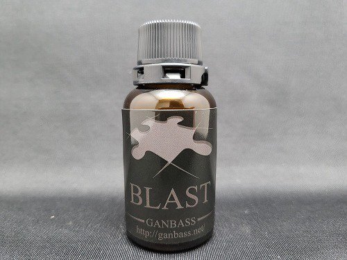 BLAST（濃色車専用硬化系コーティング剤）30ml