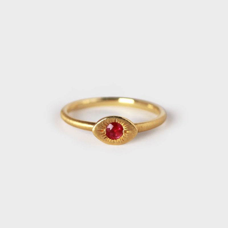 Darshan Red Beryl K18 Ring