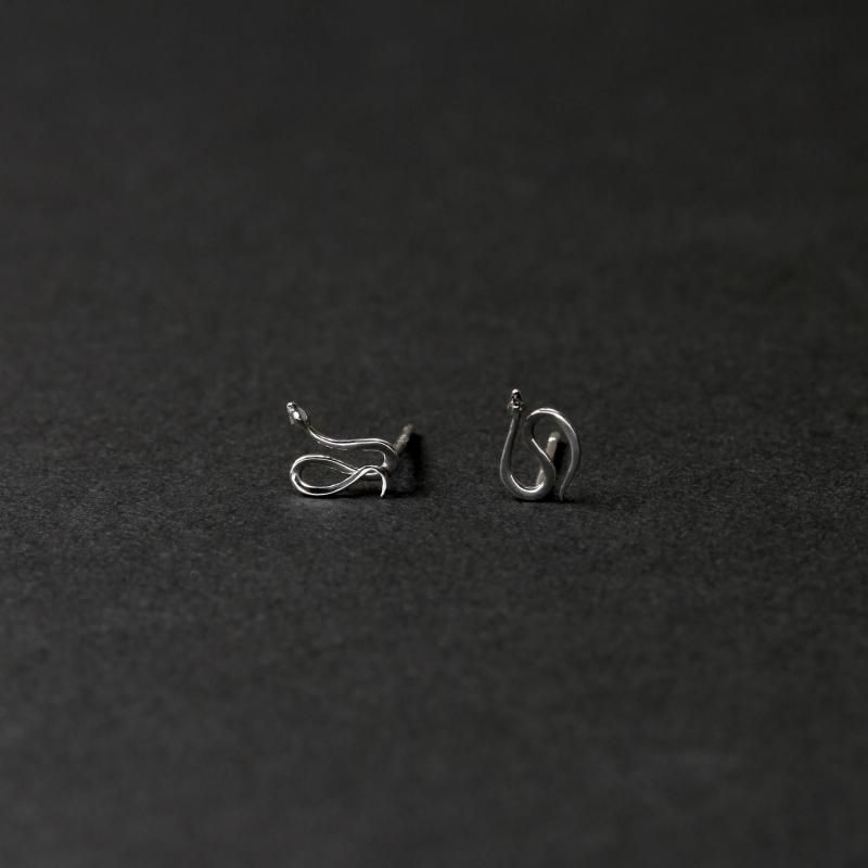 Ouroboros pierce pt950