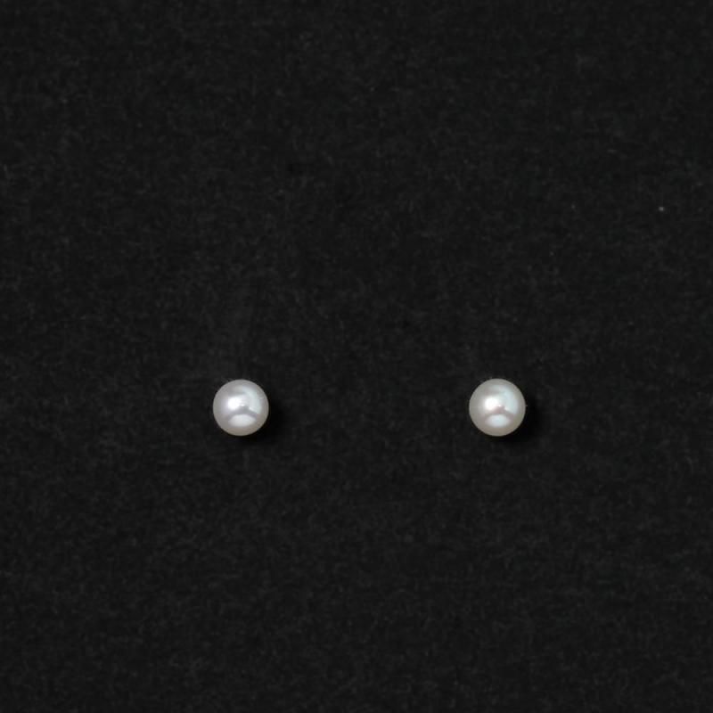 Tiny Pearl Pierces K18 Gold