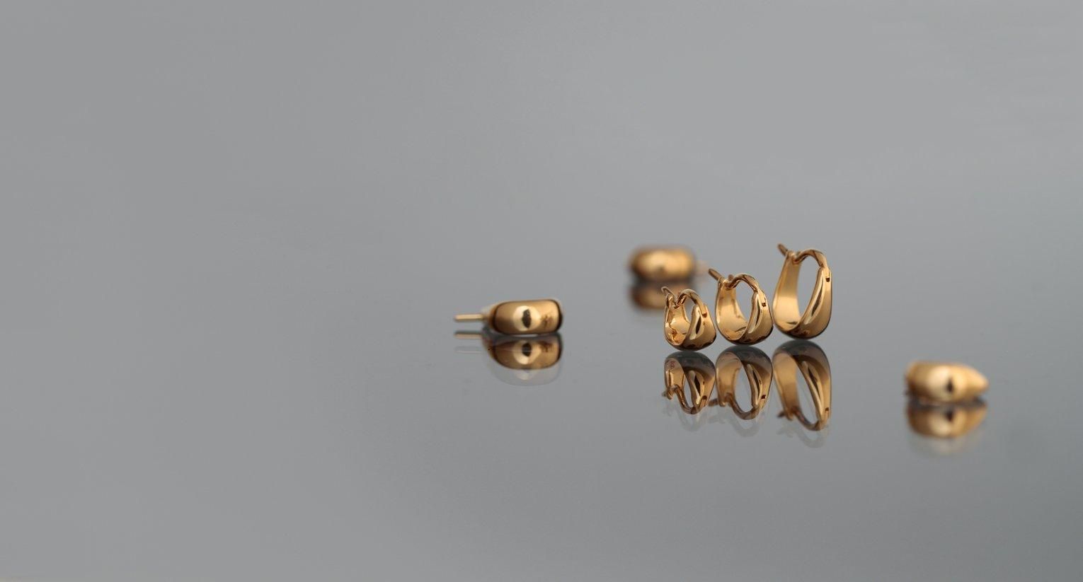 Nymphs onyx yellow goldネックレス Nymphs onyx yellow goldネックレス