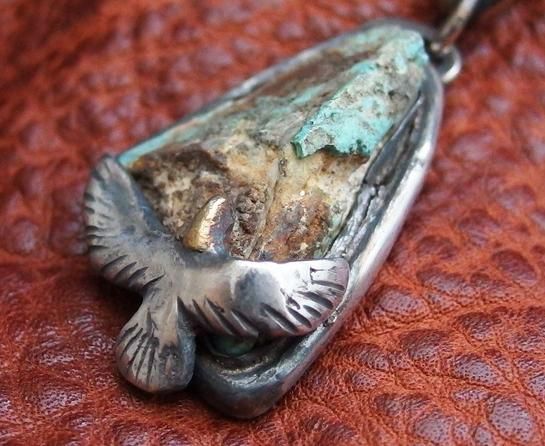 レア　Horizonblue 全銀ターコイズ付イーグル　 ペンダント ゴローズ 【新品】ターコイズ付きイーグルペンダント ネックレス