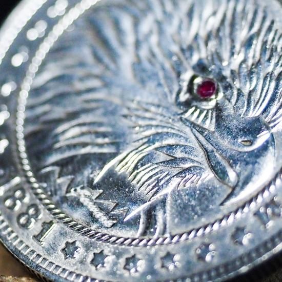 ルビー入りルンペン記念幣モルガン型イーグル