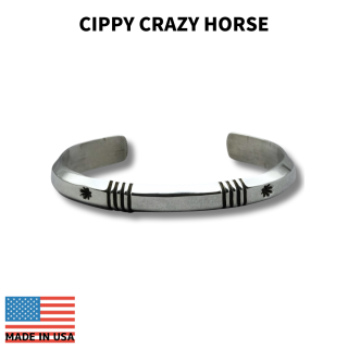 CIPPY CRAZY HORSENARROW LINED BANGLE
